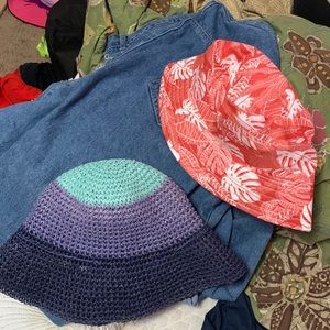 Bucket hats